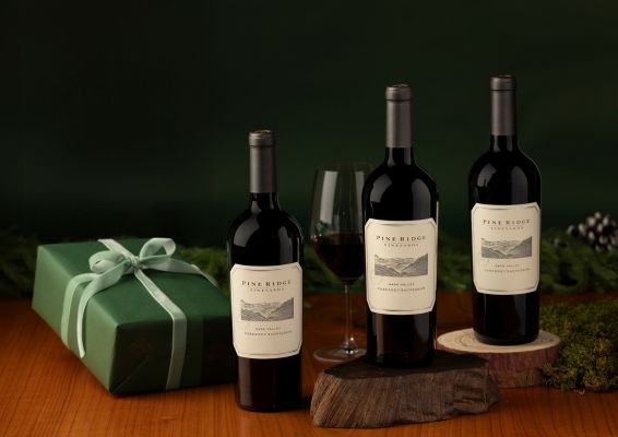 corporate gifting features (566 x 400 px)